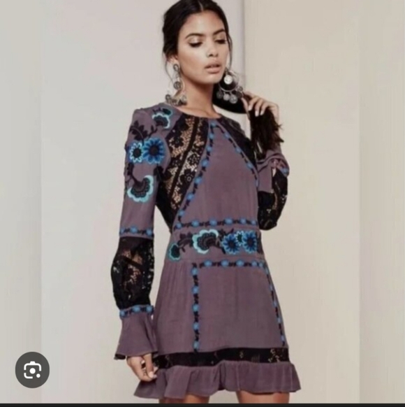 For Love And Lemons Dresses & Skirts - For Love And Lemons Cecelia Mini Dress Long Sleeve